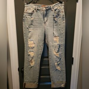 Judy Blue Distressed Boyfriend Jeans 13/31